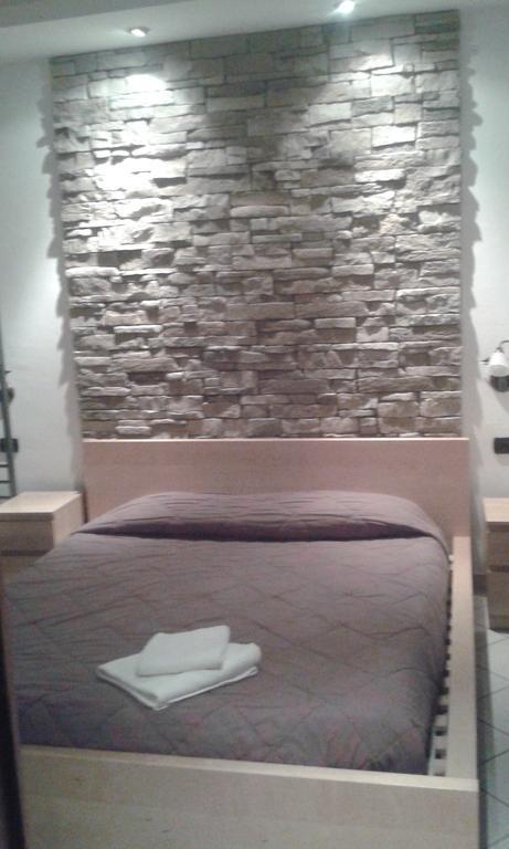 Bed And Breakfast Linate Peschiera Borromeo Exterior foto
